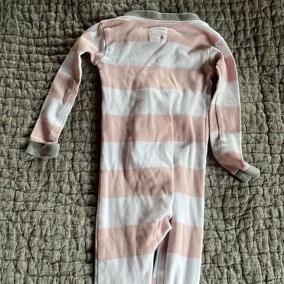Pair of Burt’s Bees Footie Pajamas - Picture 6 of 11